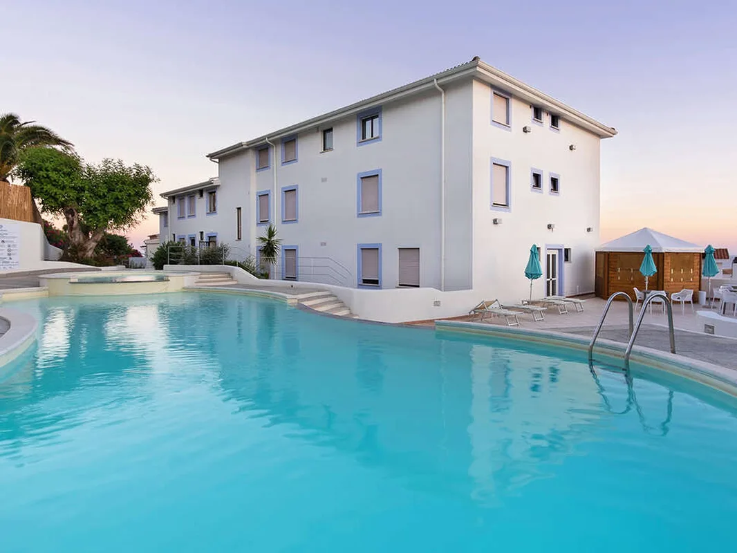 Hotel Blumarea — hoofdfoto