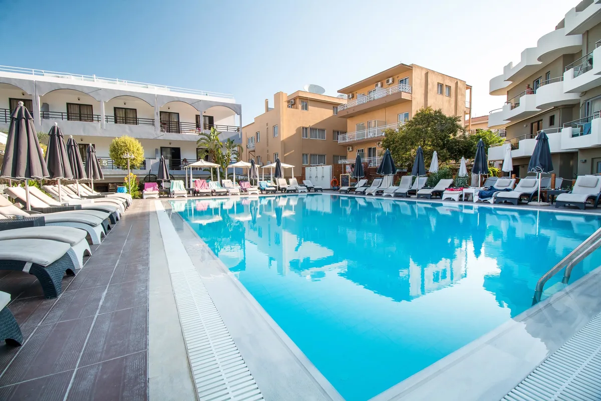 Sunny Days Appartementen Hotel — hoofdfoto