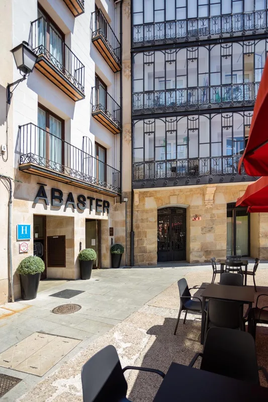 DWO Ábaster by Checkin, hoofdfoto