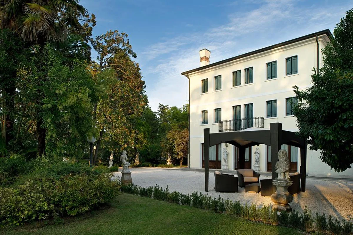 Villa Pace Park Bolognese — hoofdfoto