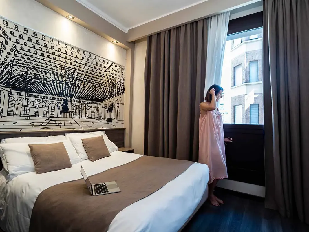 Hotel Plaza — hoofdfoto