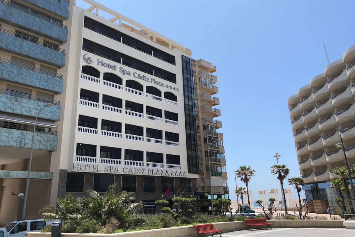 Hotel Cadiz Plaza — hoofdfoto
