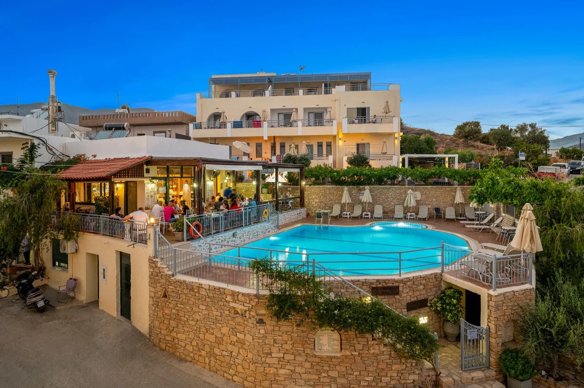 Ariadne Apartments & Studios — hoofdfoto