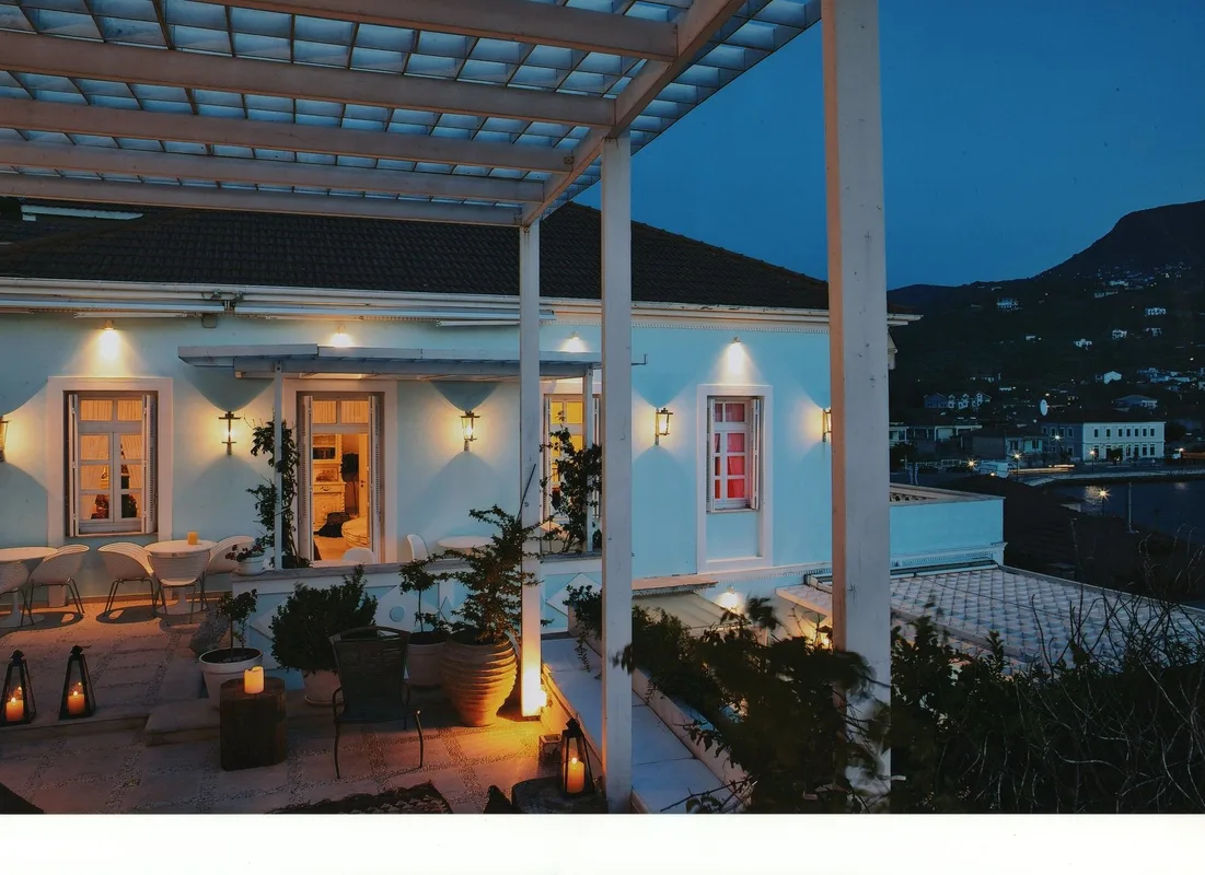 Perantzada Hotel — hoofdfoto