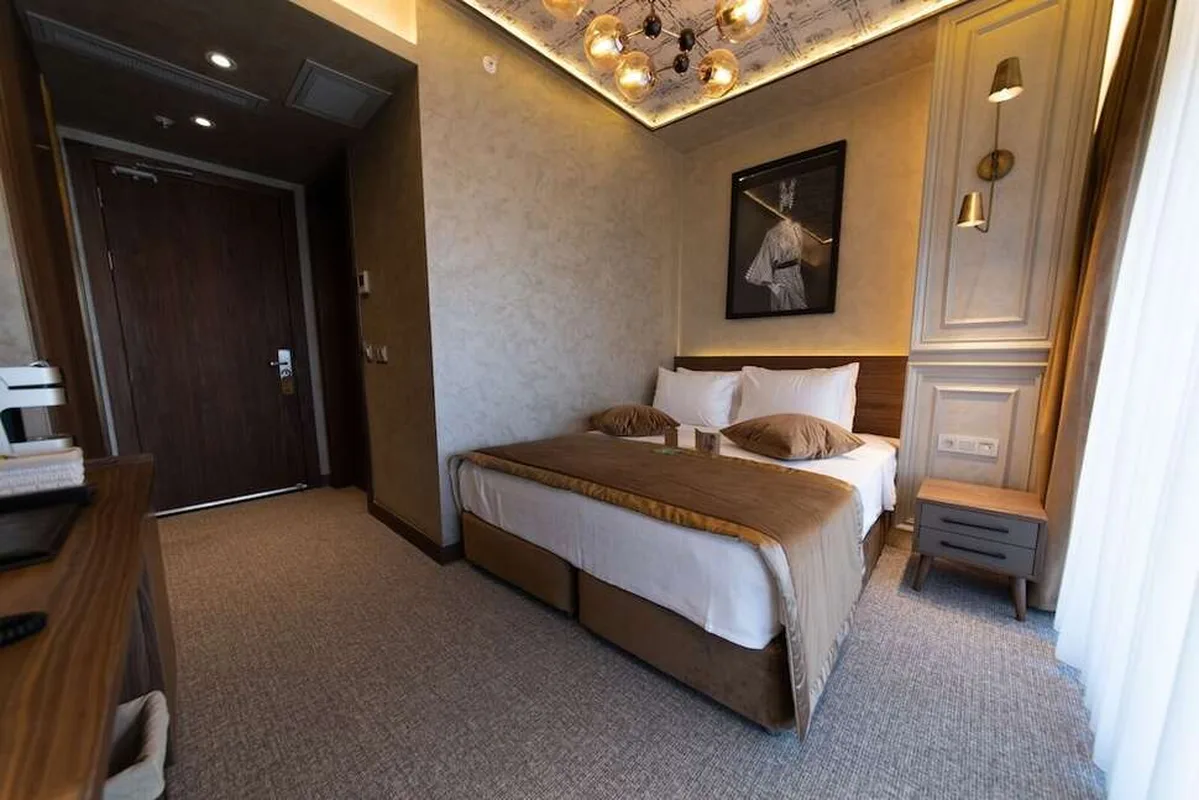 Tonight Hotel Port — hoofdfoto
