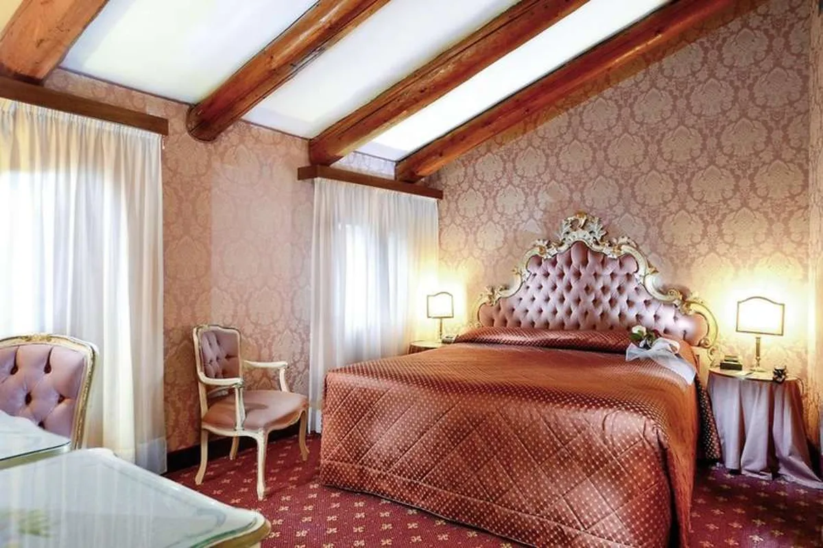 Hotel Rialto — hoofdfoto