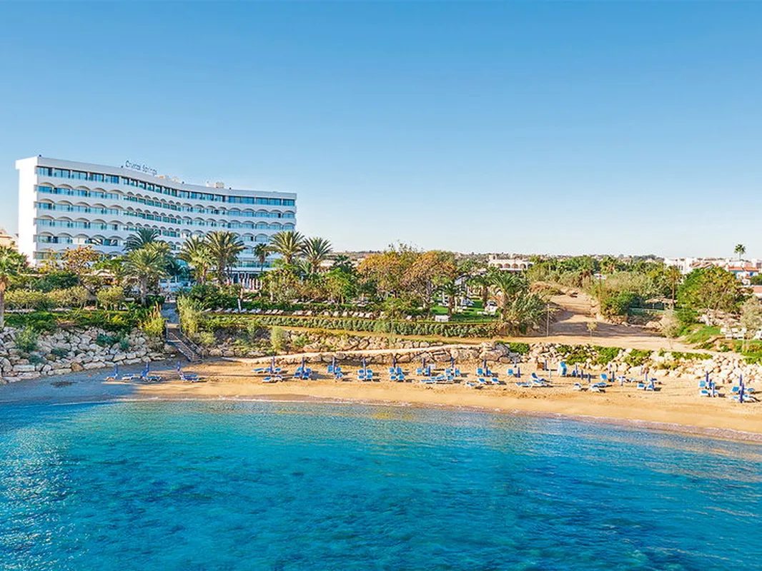 Crystal Springs Beach Hotel — hoofdfoto