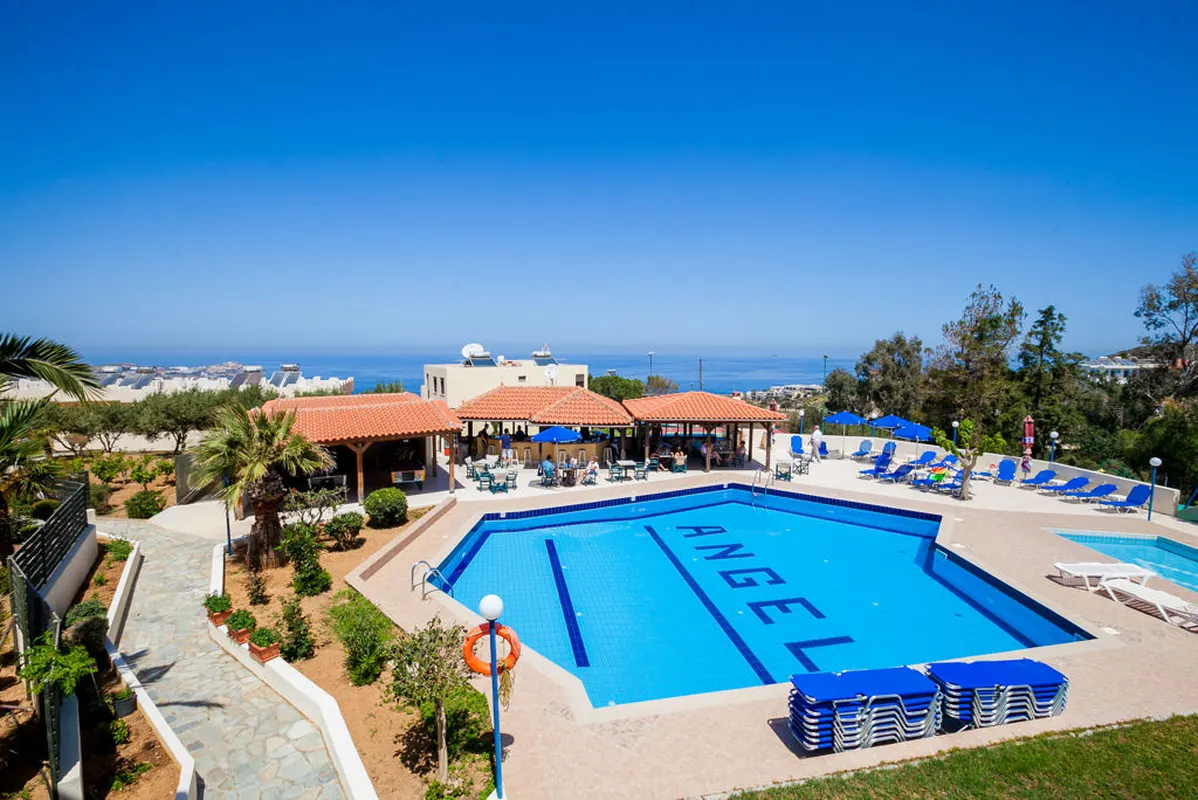 Angel Village Hotel & Appartementen — hoofdfoto