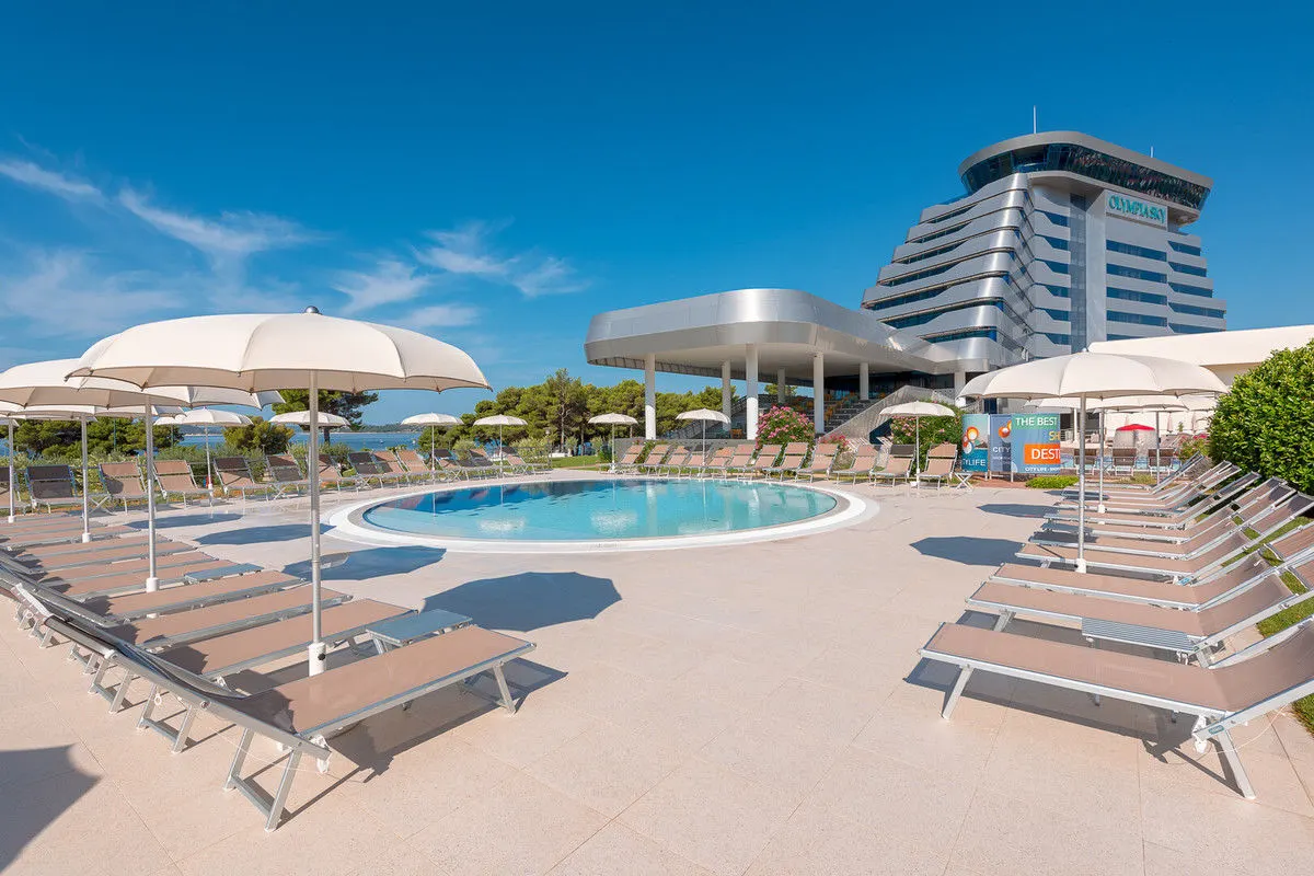 Olympia Sky Hotel — hoofdfoto
