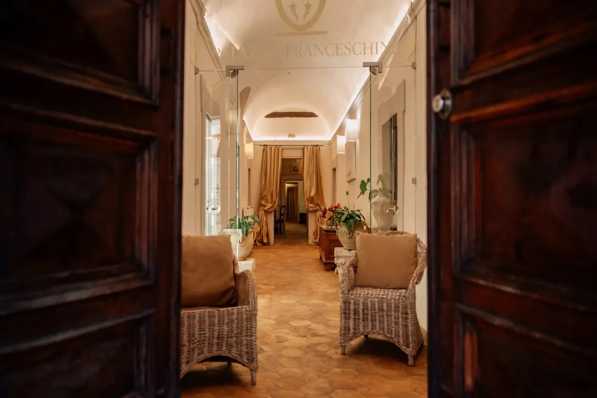 Palazzo Franceschini, hoofdfoto