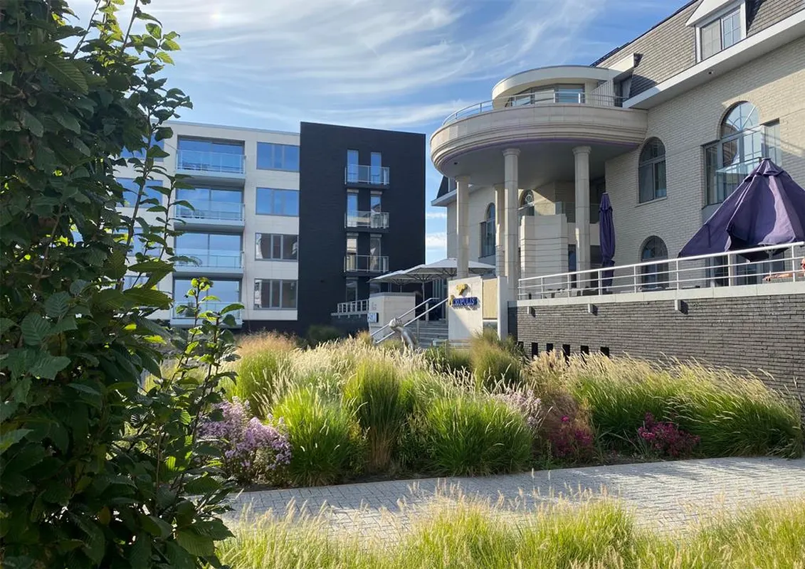 Acropolis — hoofdfoto