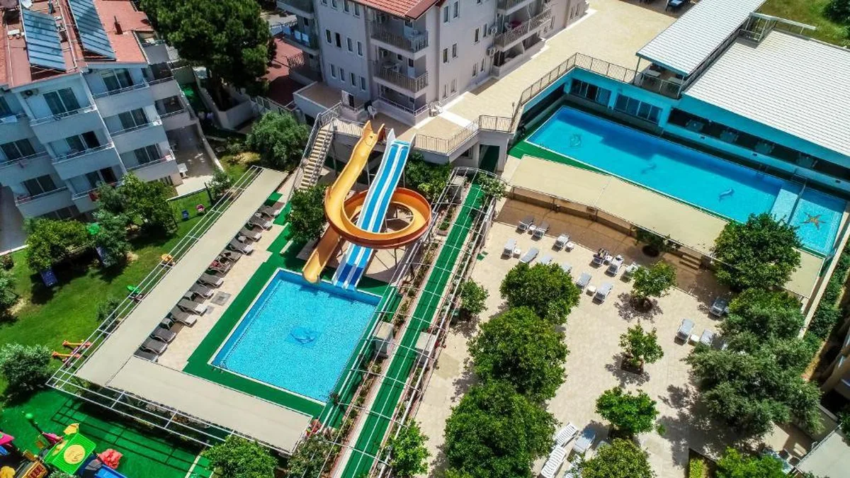 Catty Cats Garden Hotel — hoofdfoto