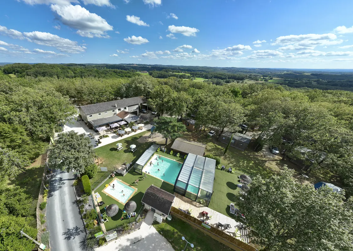 Camping Les Hirondelles — hoofdfoto