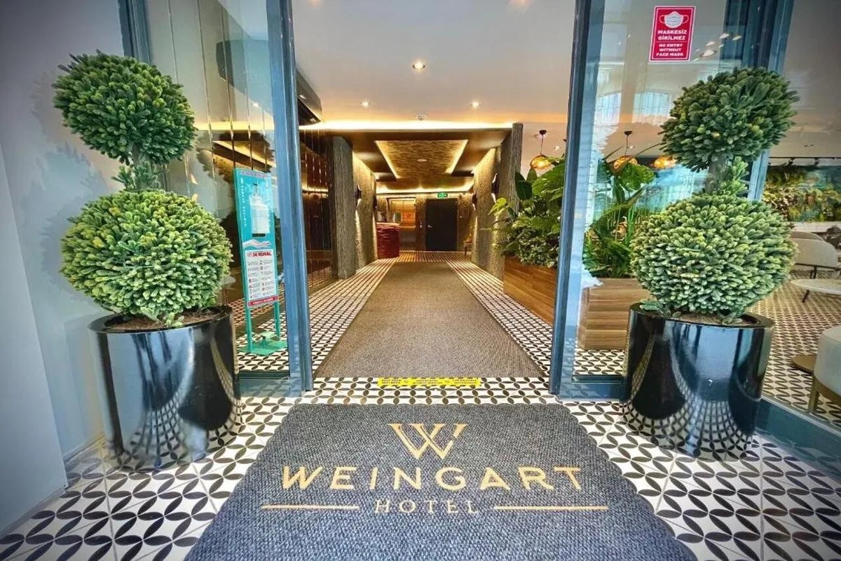 Weingart Hotel — hoofdfoto