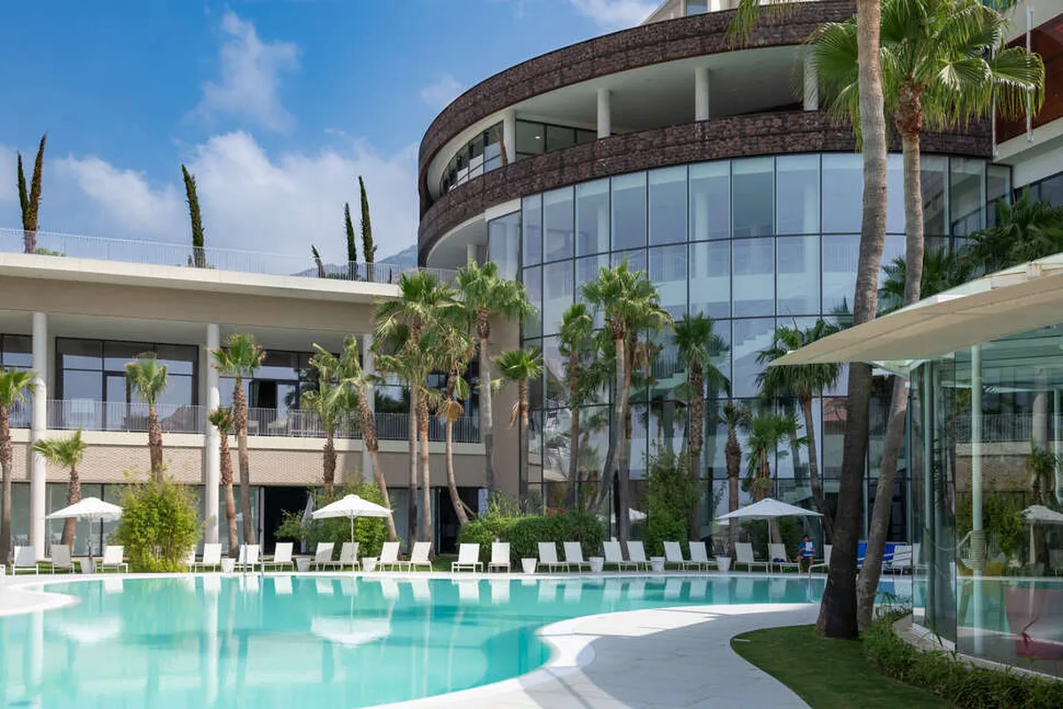 Leiro Residences — hoofdfoto