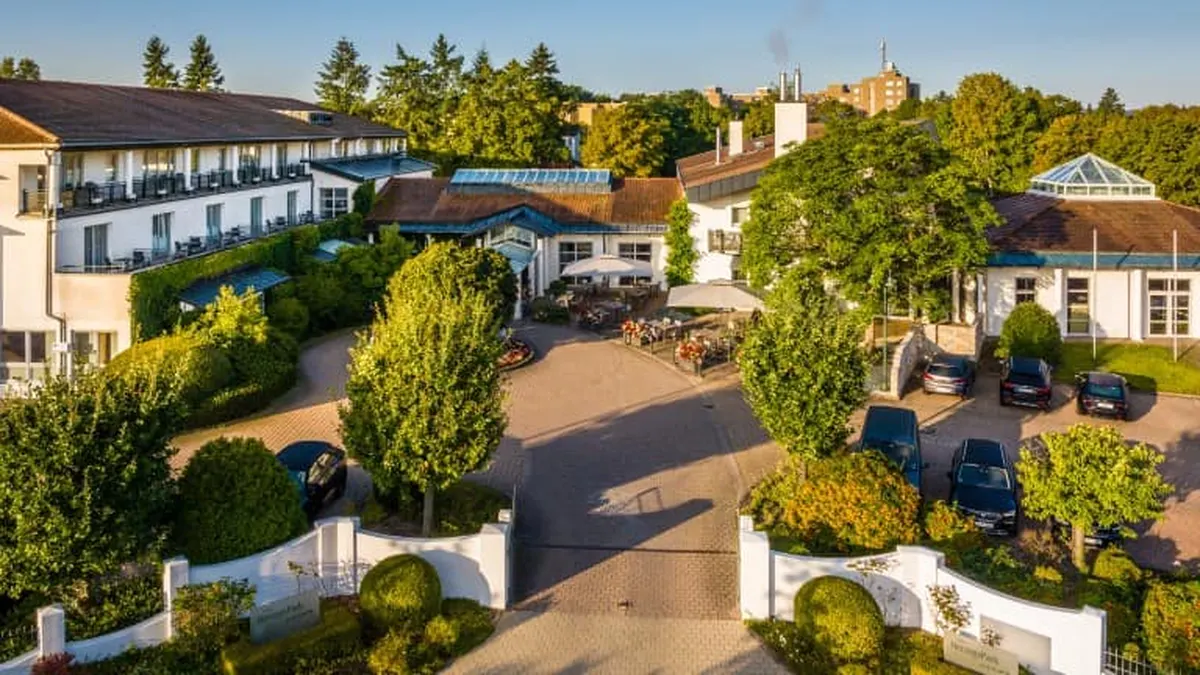 Hotel Herzogspark — hoofdfoto