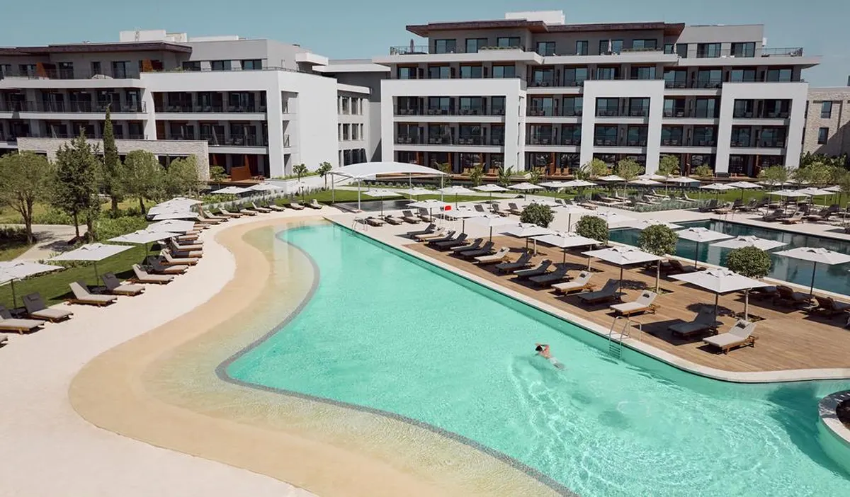 Anda Barut Collection — hoofdfoto