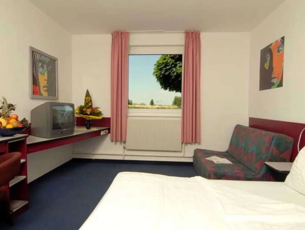 Lifehotel Vienna Airport — hoofdfoto