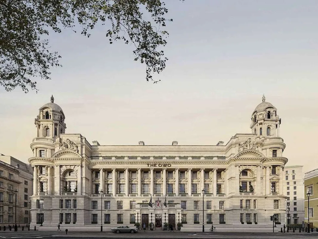 Raffles London at The OWO — hoofdfoto