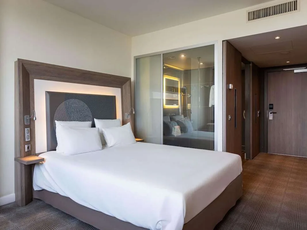 Hotel Novotel Sofia — hoofdfoto