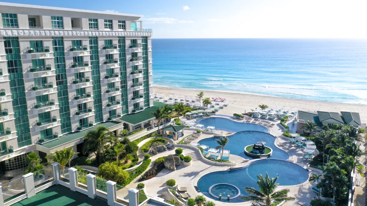 Sandos Cancun — hoofdfoto