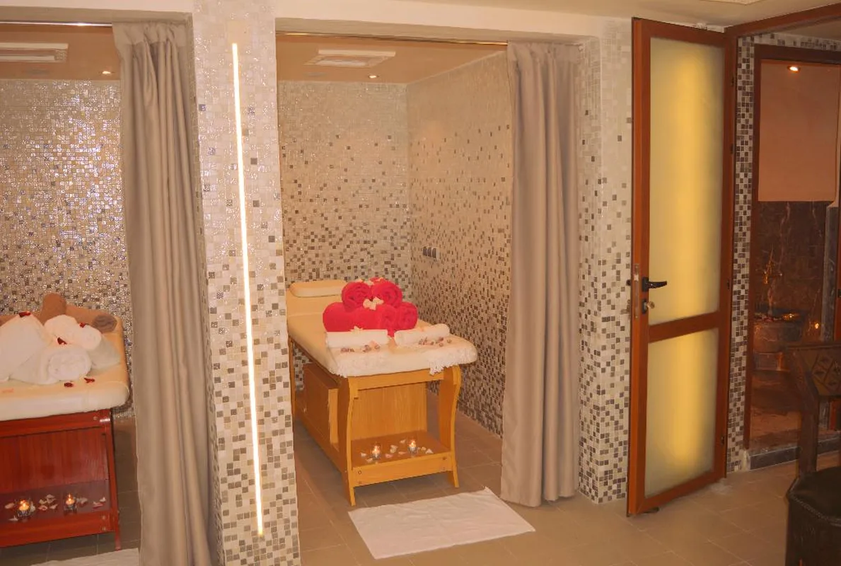 Riad Ghali — hoofdfoto