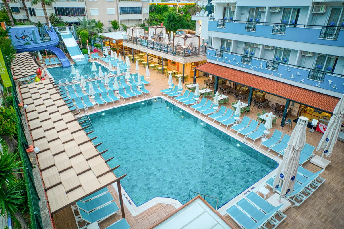 Club Big Blue Suite Hotel — hoofdfoto