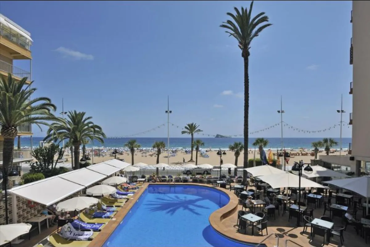 Innside Costablanca — hoofdfoto