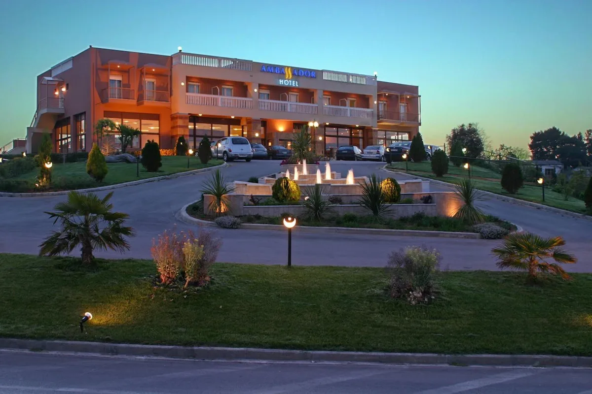 Ambassador Hotel — hoofdfoto