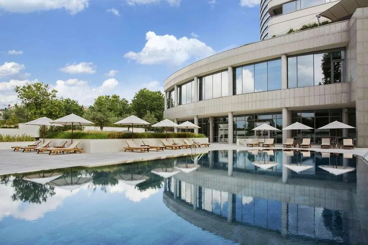 Conrad Istanbul Bosphorus — hoofdfoto