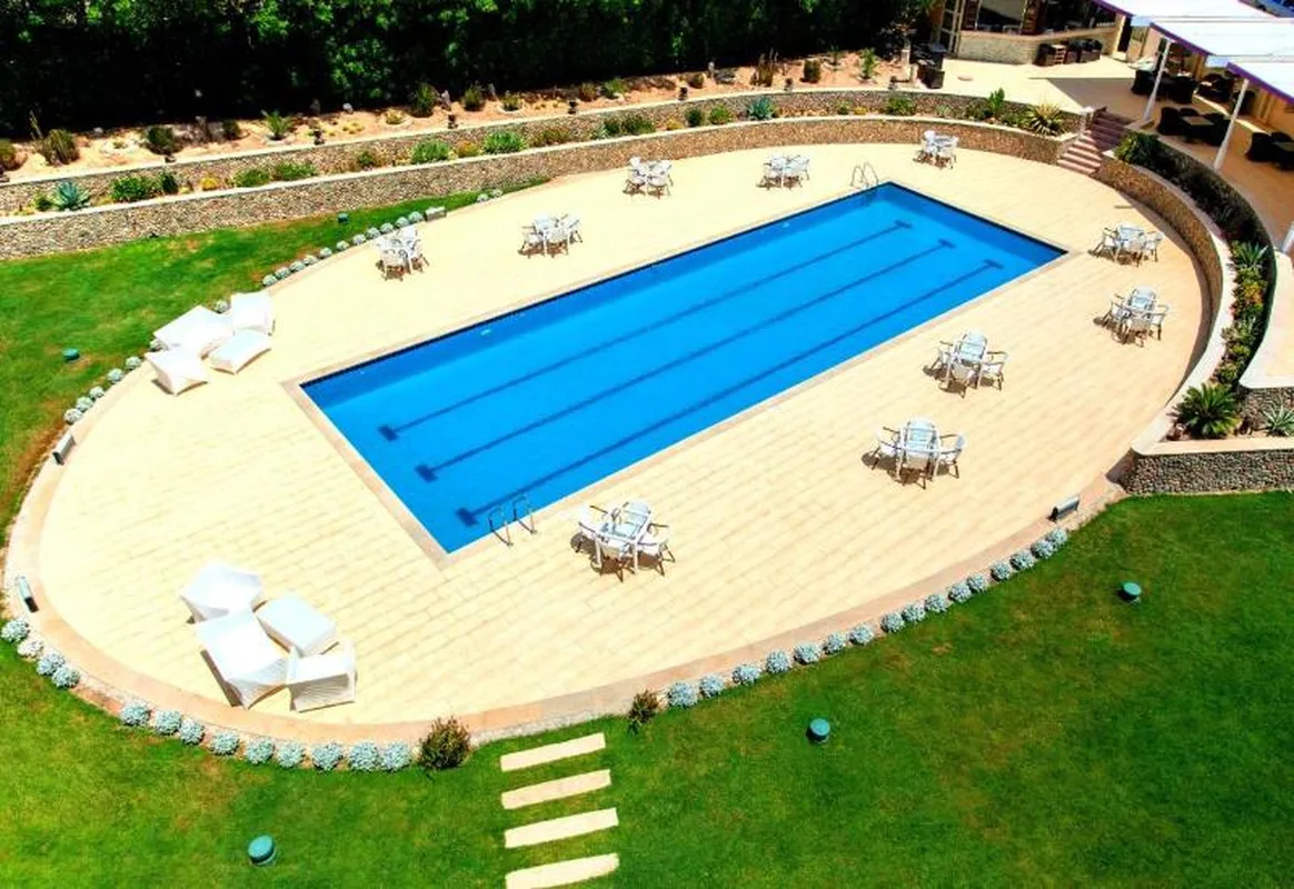 Rivoli Suites, hoofdfoto