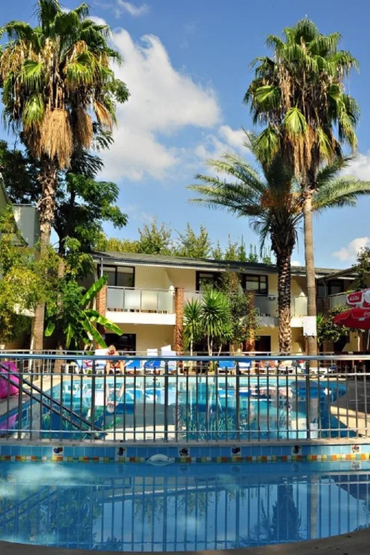 Tropic Hotel — hoofdfoto