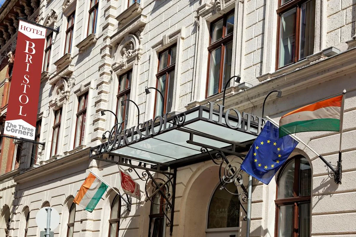 Hotel Bristol Budapest — hoofdfoto