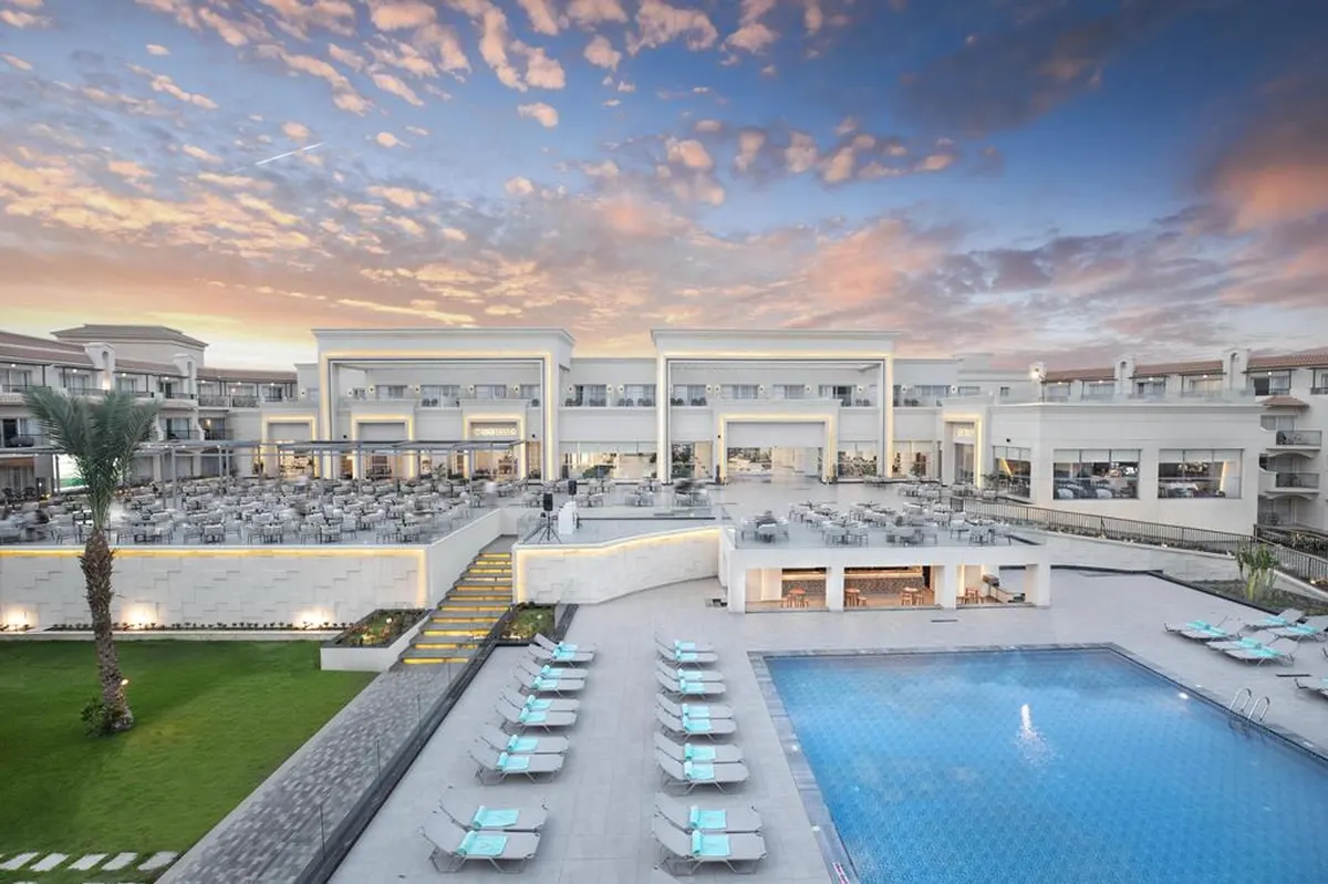 The V Luxury Resort Sahl Hasheesh — hoofdfoto