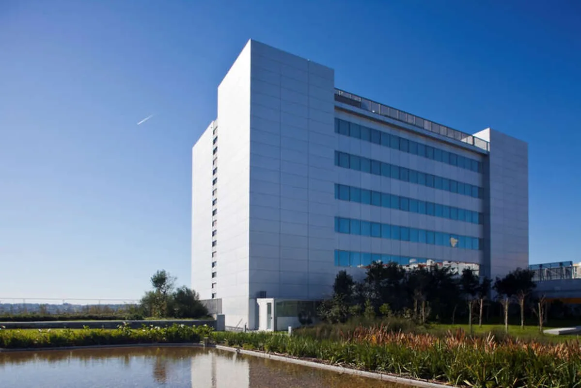 Mercure Lisboa Almada Hotel — hoofdfoto
