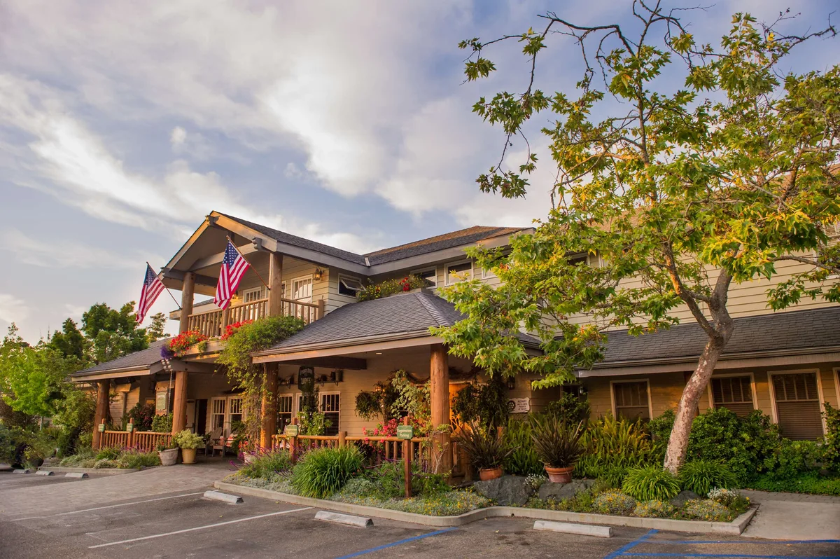 Cambria Pines Lodge — hoofdfoto