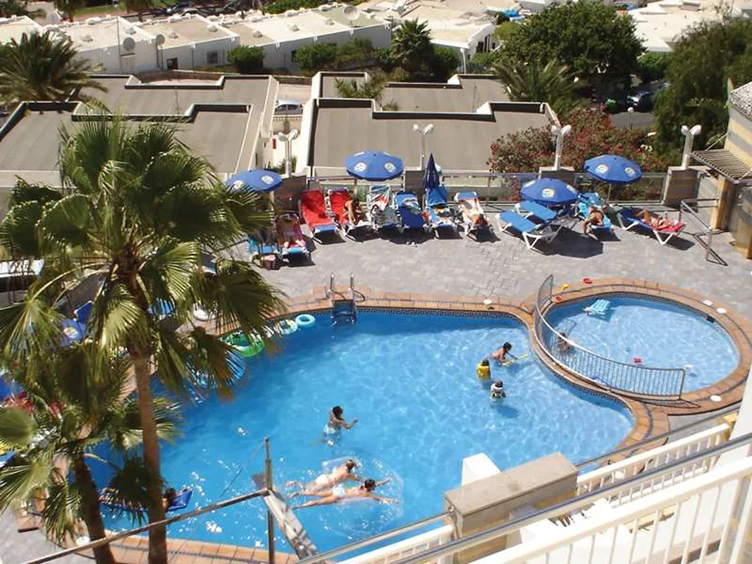 Cabau Cala Nova — hoofdfoto