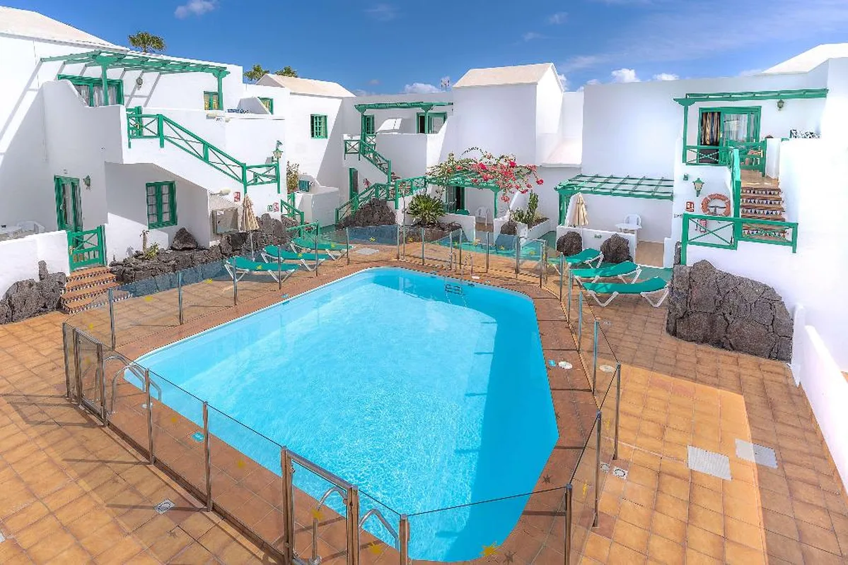 Apartamentos Celeste, hoofdfoto