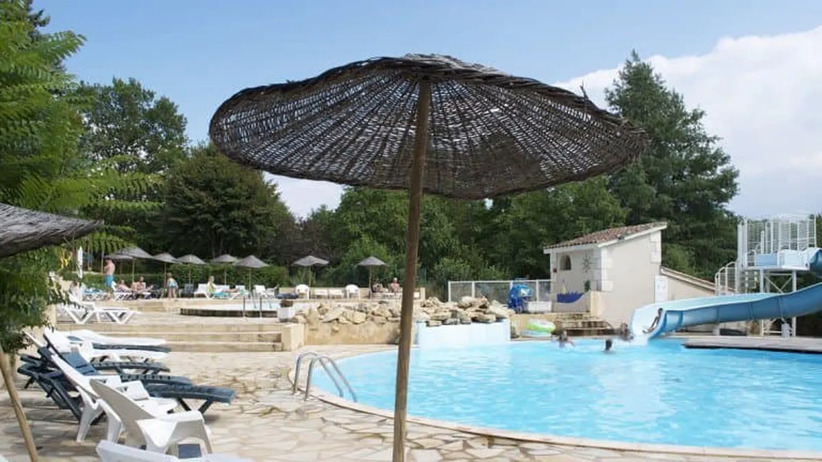 Europe Tents Le Clou — hoofdfoto