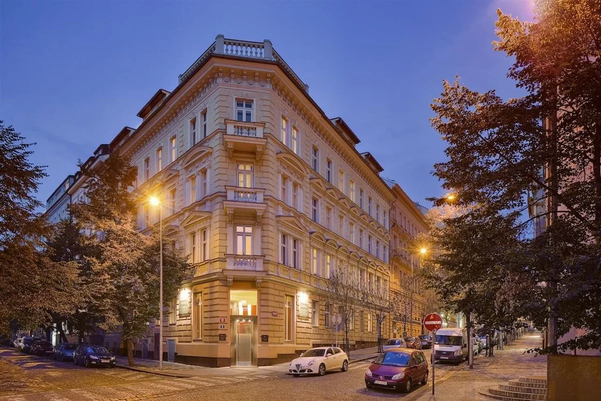 Hotel Mamaison Residence Belgická Prague — hoofdfoto