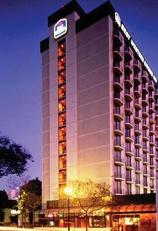 Best Western Plus Bayside Inn — hoofdfoto