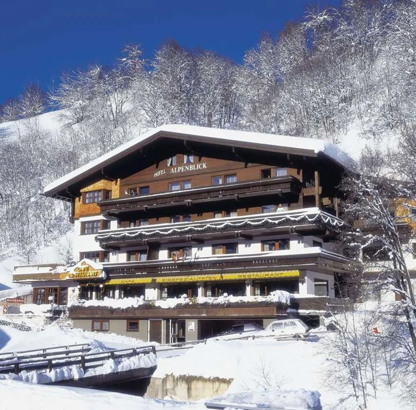 Hotel Alpenblick — hoofdfoto