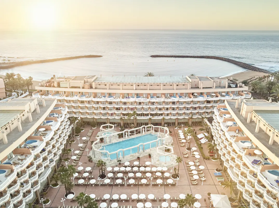 Hotel Cleopatra Palace — hoofdfoto