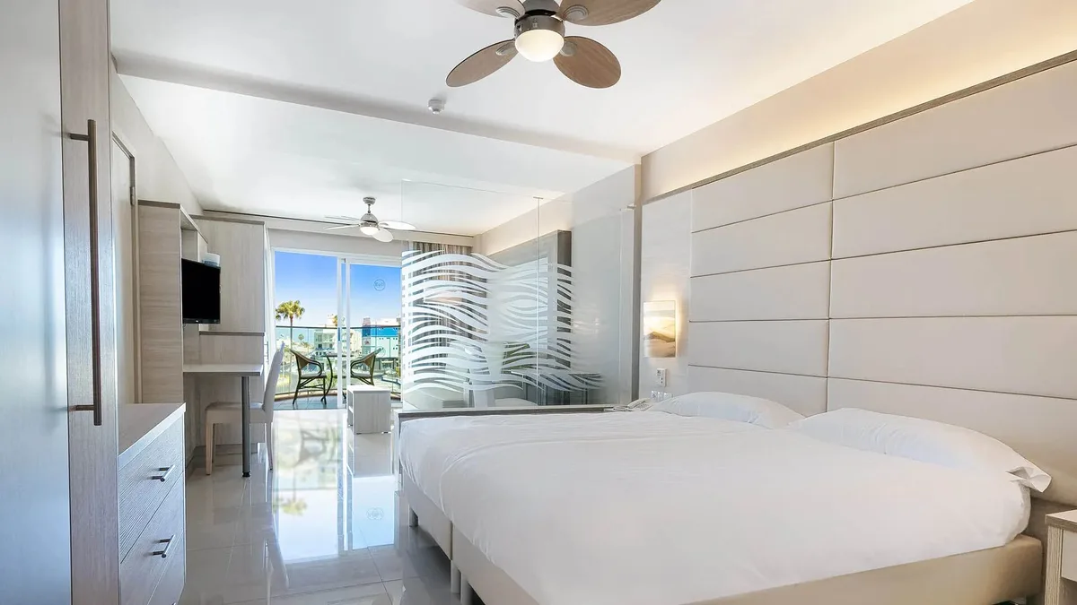 Bull Dorado Beach — hoofdfoto