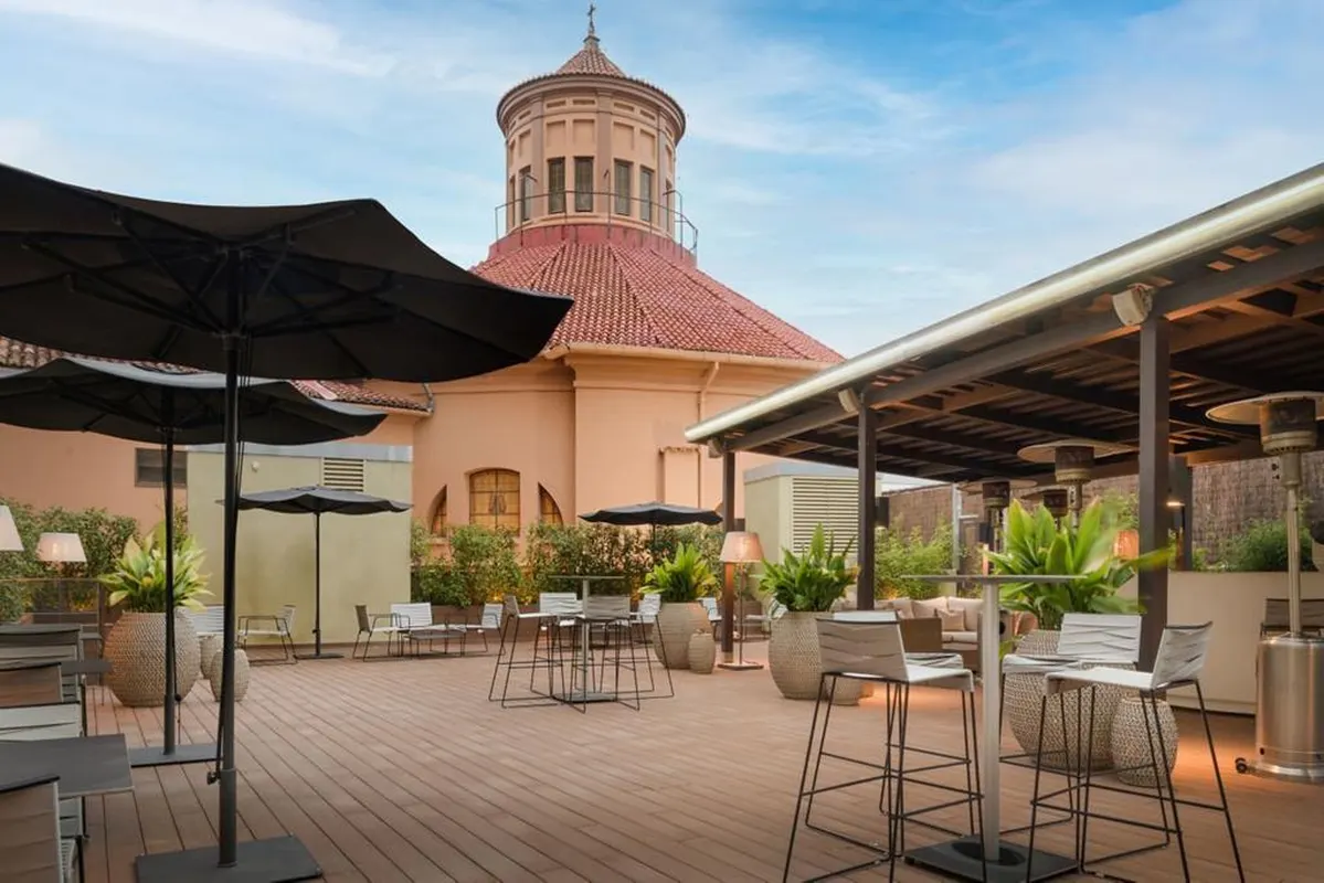 SH Colon Valencia — hoofdfoto