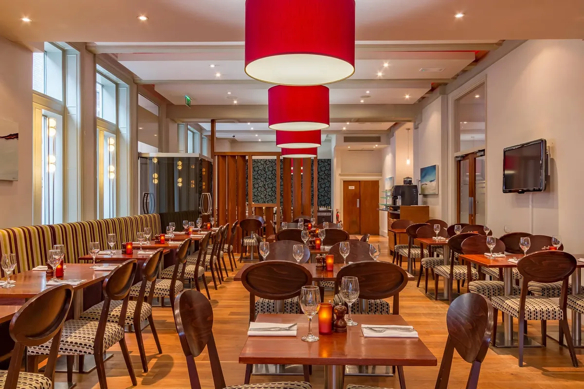 Hotel Thistle Bloomsbury Park — hoofdfoto