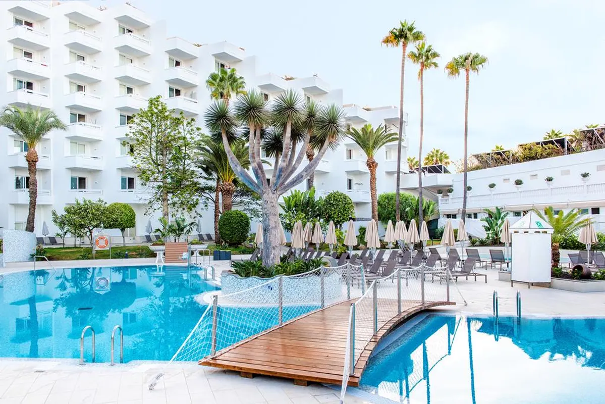 Spring Hotel Vulcano — hoofdfoto