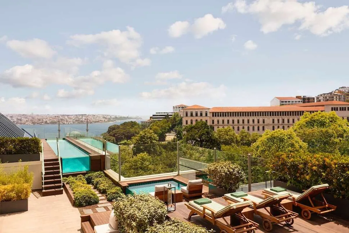 The Ritz Carlton Istanbul — hoofdfoto
