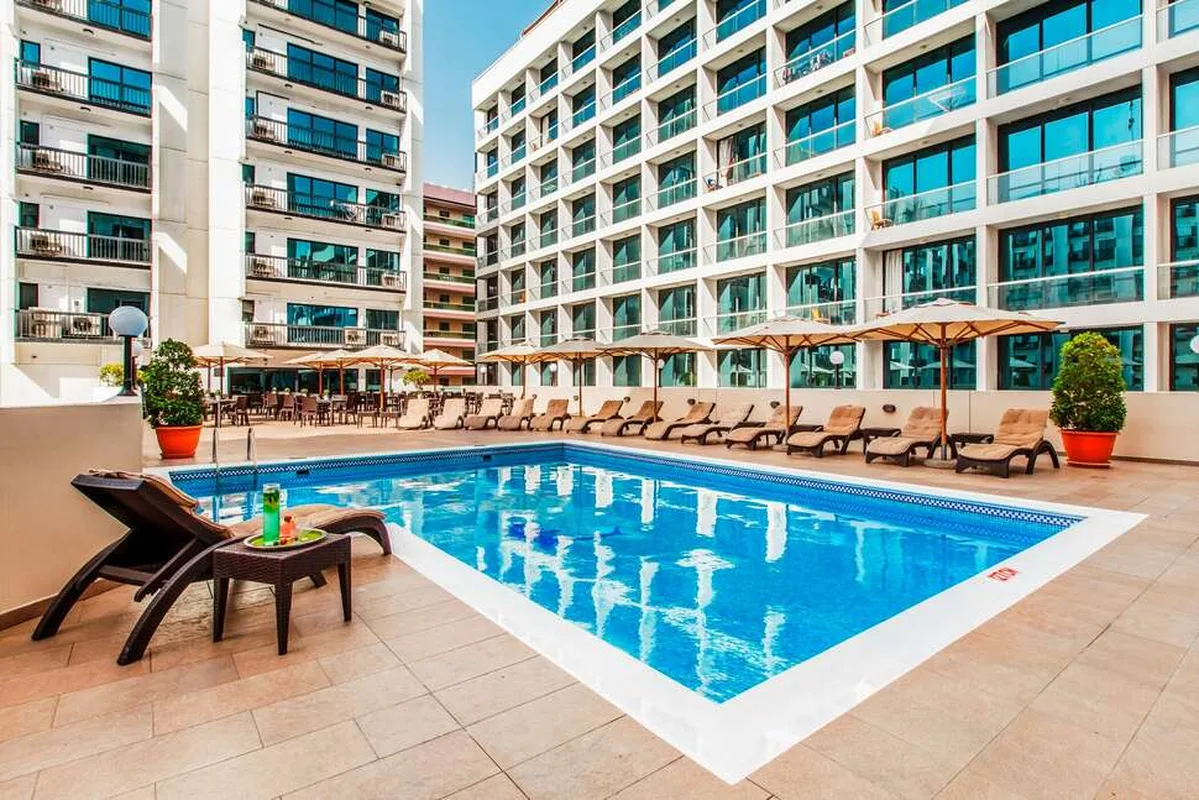 Aparthotel Golden Sands — hoofdfoto