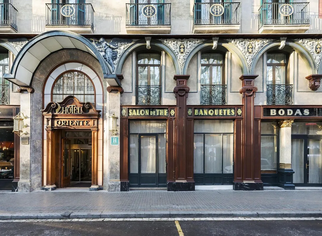 Oriente Atiram Hotel — hoofdfoto